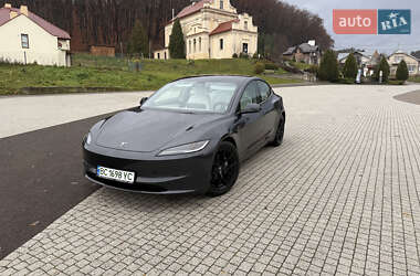 tesla model-3 2024 в Львов от профессионального продавца Назар