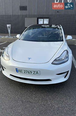 Седан Tesla Model 3 2018 в Днепре