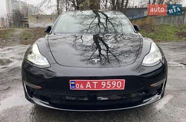 Седан Tesla Model 3 2023 в Киеве
