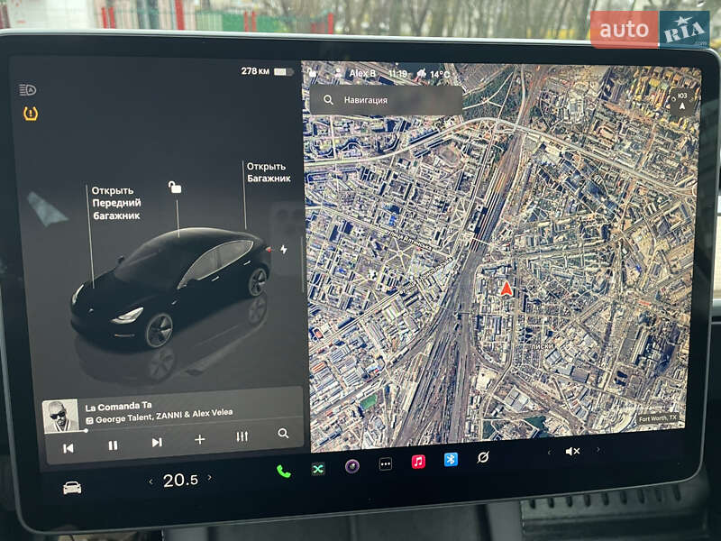 Седан Tesla Model 3 2023 в Киеве