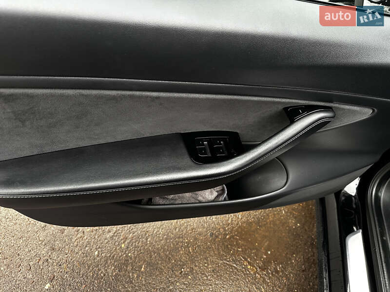 Седан Tesla Model 3 2019 в Збараже фото 12 Седан Tesla Model 3 2019 в Збараже