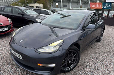 Седан Tesla Model 3 2021 в Полтаве