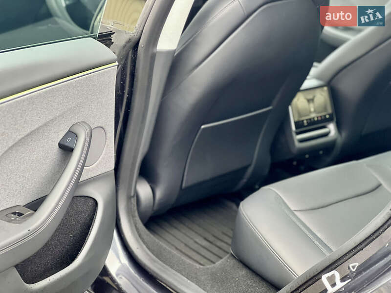 Седан Tesla Model 3 2025 в Киеве фото 18 Седан Tesla Model 3 2025 в Киеве