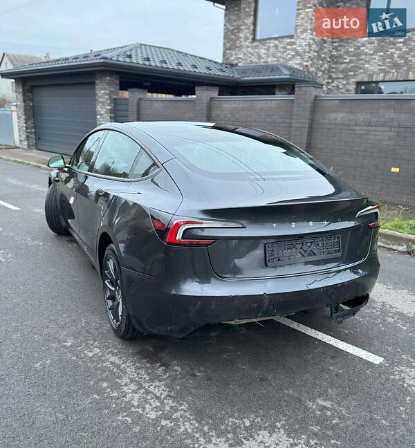 Седан Tesla Model 3 2025 в Києві