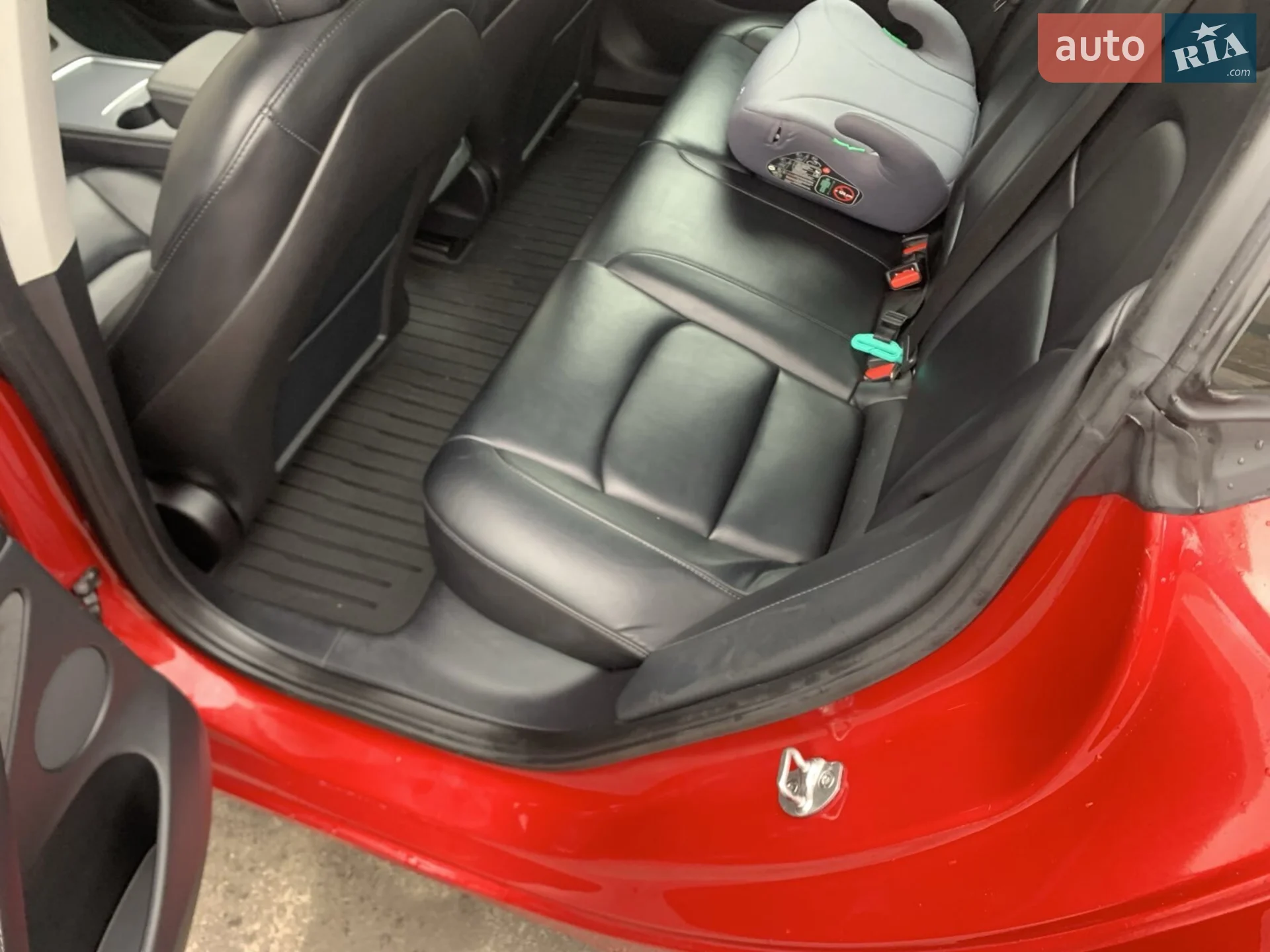 2022 Tesla Model 3 - мініатюра 10