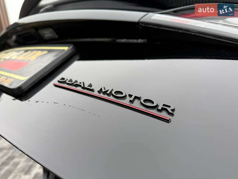 Седан Tesla Model 3 2018 в Коломые