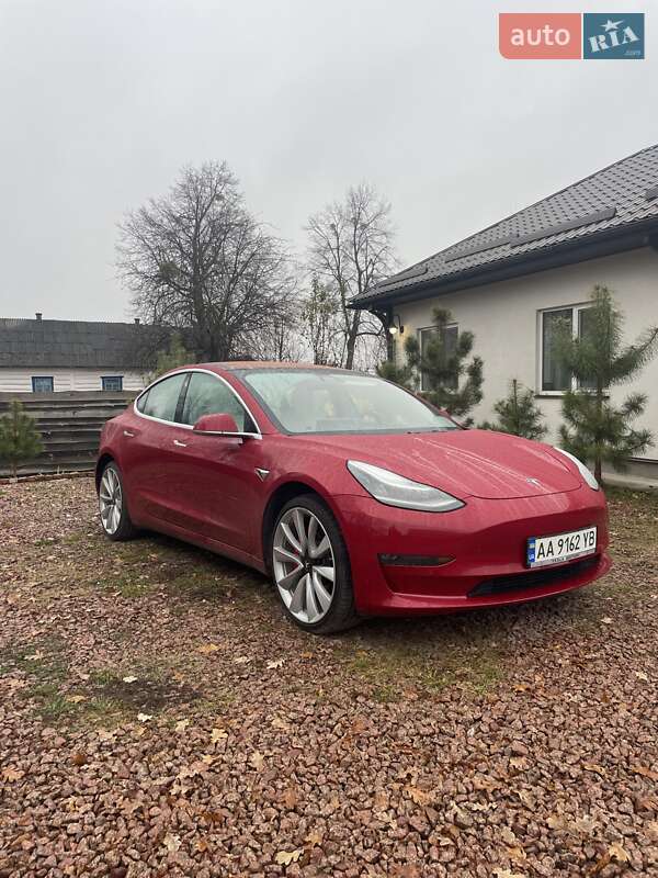 Tesla Model 3 2018 Tesla Model 3 2018