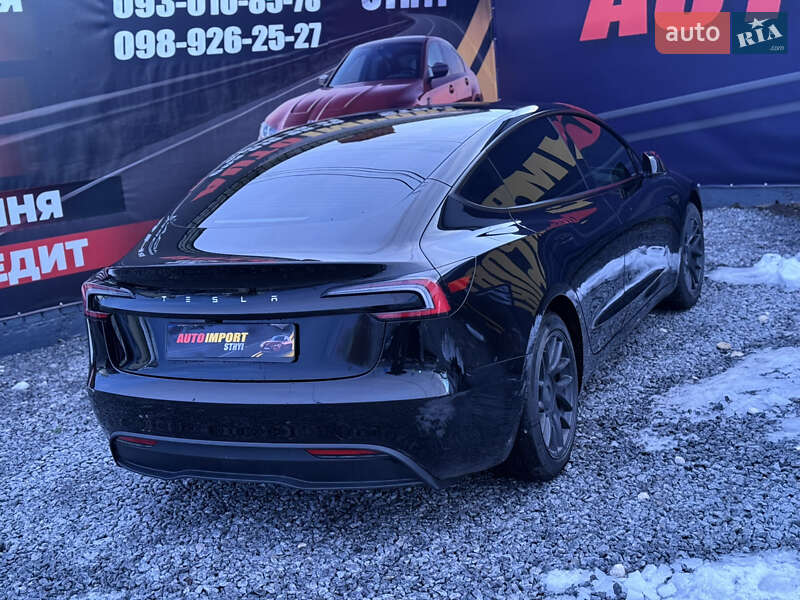 Седан Tesla Model 3 2024 в Стрию фото 18 Седан Tesla Model 3 2024 в Стрию