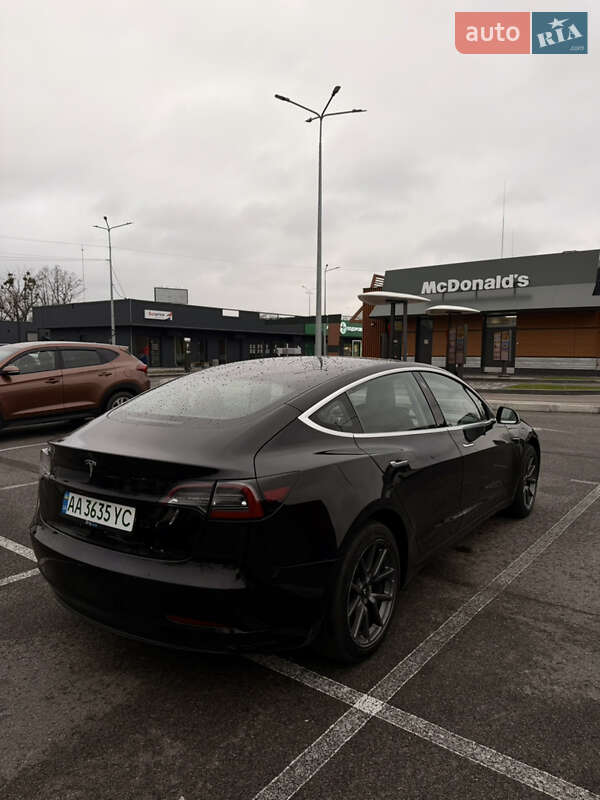 Седан Tesla Model 3 2018 в Киеве фото 4 Седан Tesla Model 3 2018 в Киеве