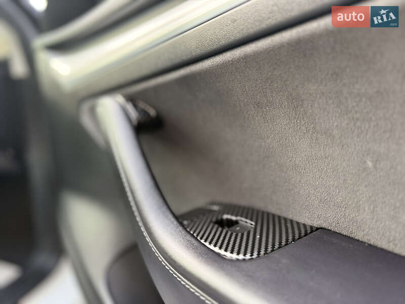 Седан Tesla Model 3 2022 в Одесі