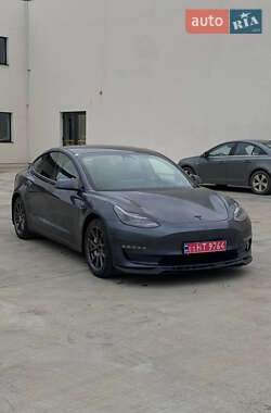 Седан Tesla Model 3 2021 в Луцке
