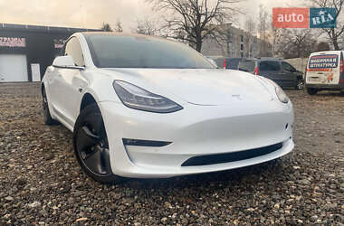 Седан Tesla Model 3 2018 в Харкові