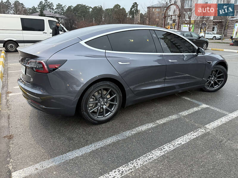 Седан Tesla Model 3 2018 в Києві фото 6 Седан Tesla Model 3 2018 в Києві