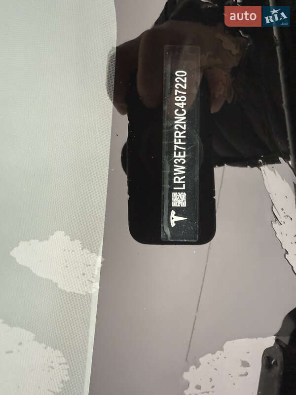 Седан Tesla Model 3 2022 в Хусте