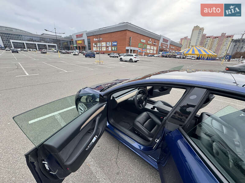 Седан Tesla Model 3 2022 в Броварах фото 15 Седан Tesla Model 3 2022 в Броварах