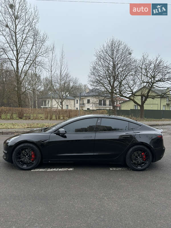 Седан Tesla Model 3 2019 в Львове фото 8 Седан Tesla Model 3 2019 в Львове