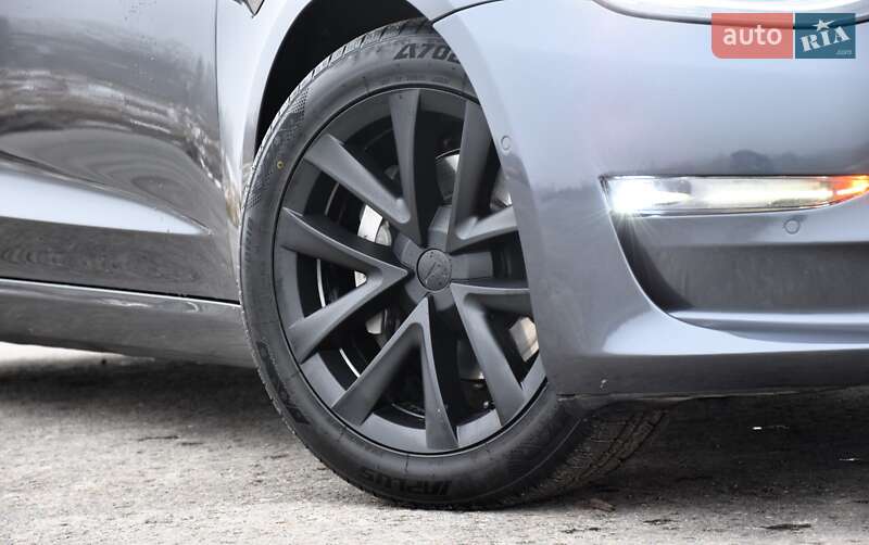 Седан Tesla Model 3 2018 в Дрогобичі фото 13 Седан Tesla Model 3 2018 в Дрогобичі
