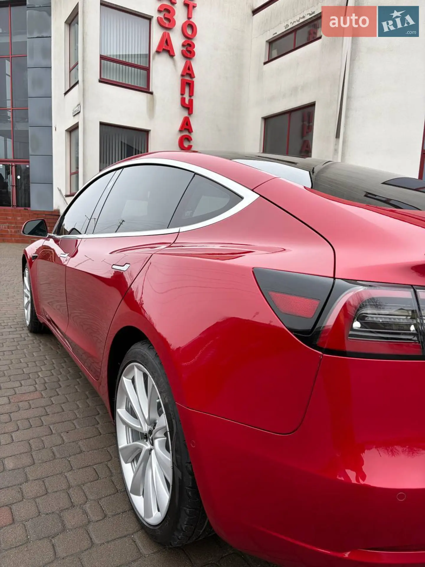 2018 Tesla Model 3 - мініатюра 31