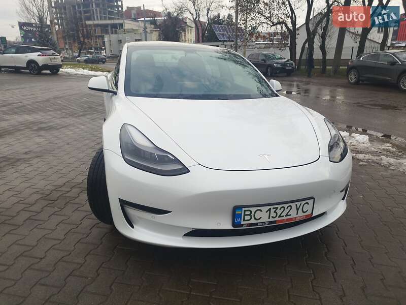 Седан Tesla Model 3 2021 в Львове фото 12 Седан Tesla Model 3 2021 в Львове