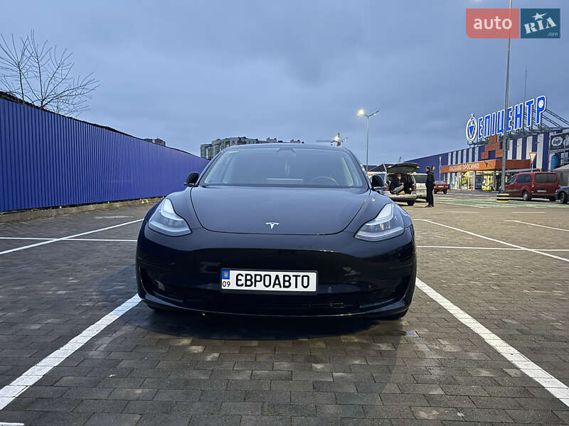 Седан Tesla Model 3 2019 в Калуші фото 2 Седан Tesla Model 3 2019 в Калуші