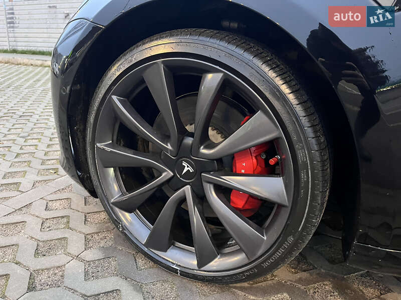 Седан Tesla Model 3 2019 в Киеве фото 34 Седан Tesla Model 3 2019 в Киеве