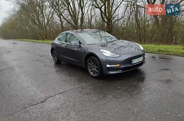 Седан Tesla Model 3 2018 в Одессе