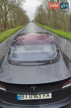 Седан Tesla Model 3 2018 в Одессе