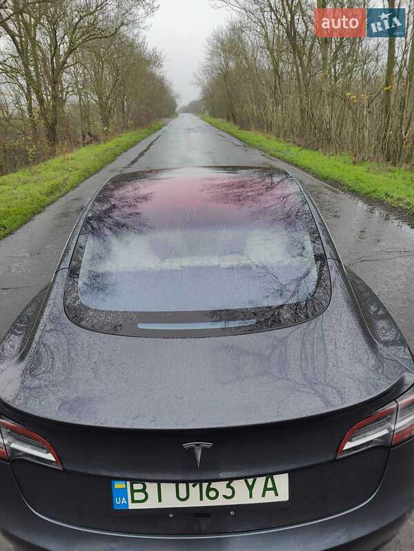 Седан Tesla Model 3 2018 в Одессе