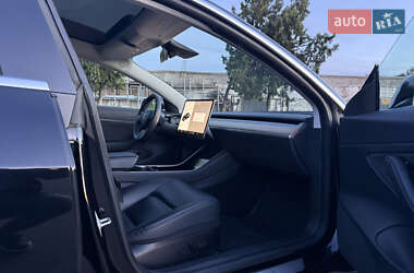 Седан Tesla Model 3 2019 в Измаиле