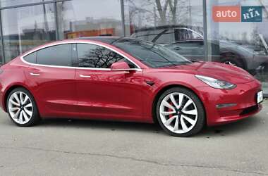 Седан Tesla Model 3 2018 в Харькове