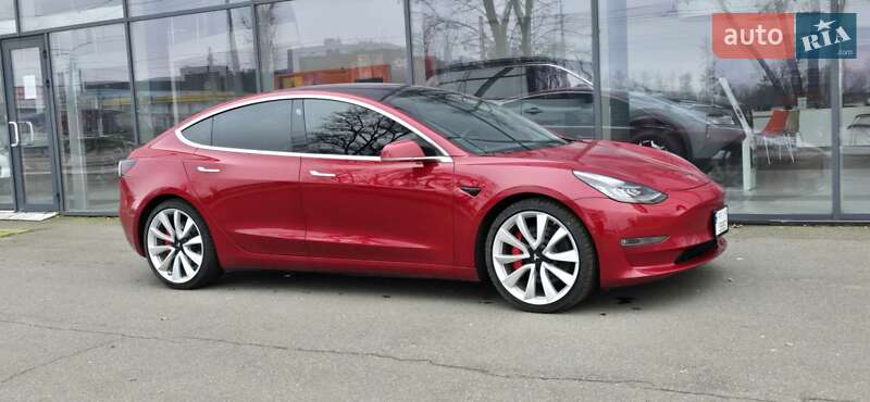 Tesla Model 3 2018