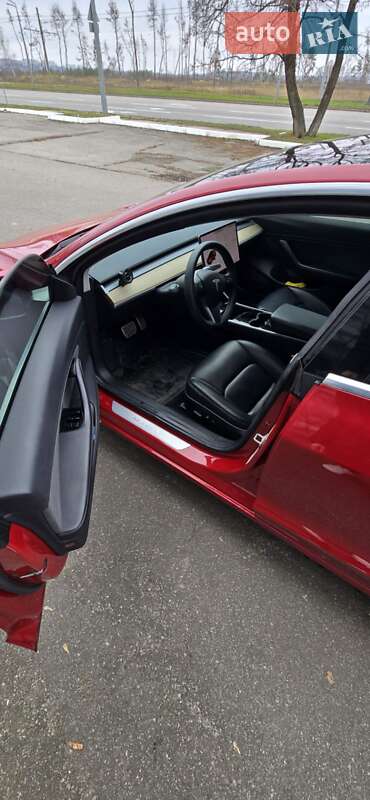 Седан Tesla Model 3 2018 в Харькове