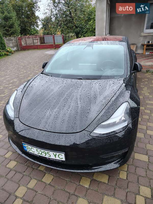 Tesla Model 3 2019 Tesla Model 3 2019