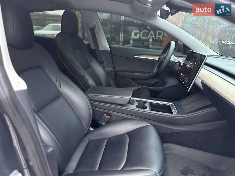 Седан Tesla Model 3 2022 в Киеве фото 27 Седан Tesla Model 3 2022 в Киеве