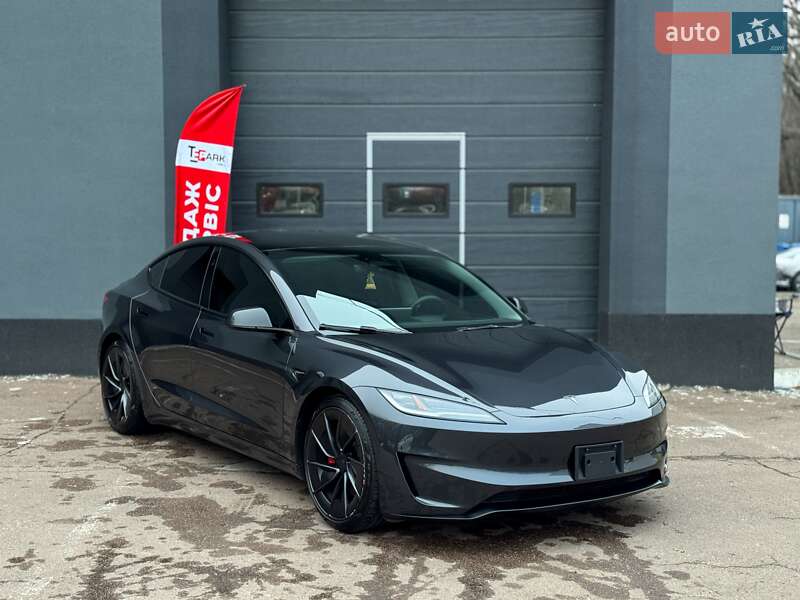Седан Tesla Model 3 2024 в Києві фото 12 Седан Tesla Model 3 2024 в Києві