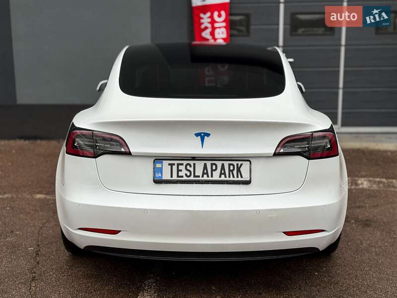 Седан Tesla Model 3 2022 в Киеве фото 9 Седан Tesla Model 3 2022 в Киеве