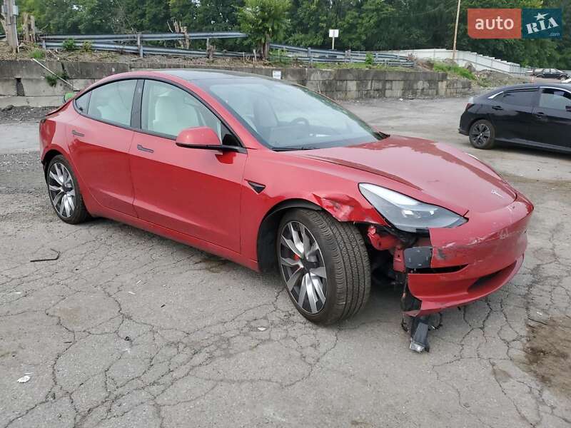 Седан Tesla Model 3 2023 в Киеве фото 7 Седан Tesla Model 3 2023 в Киеве