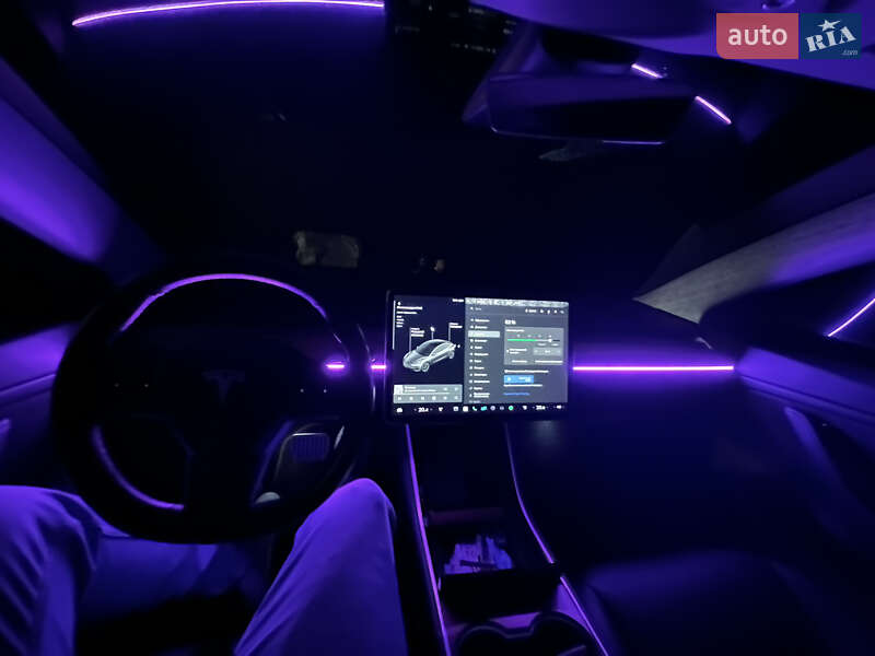 Седан Tesla Model 3 2018 в Кропивницком фото 32 Седан Tesla Model 3 2018 в Кропивницком