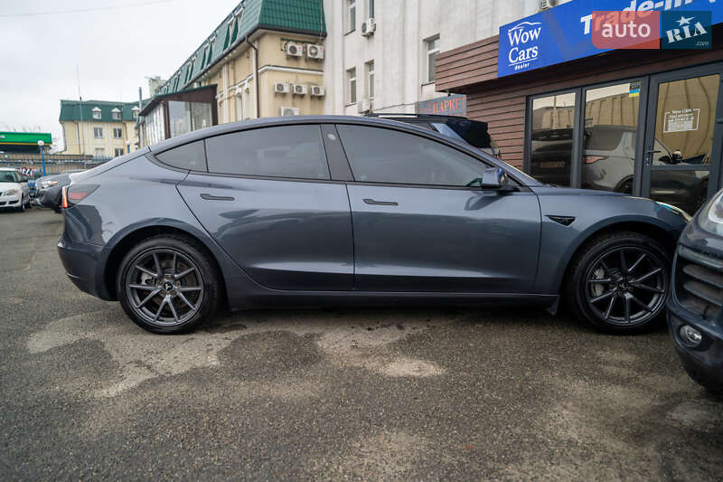 Седан Tesla Model 3 2021 в Киеве фото 13 Седан Tesla Model 3 2021 в Киеве