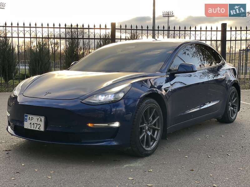 Седан Tesla Model 3 2021 в Кривом Роге фото 15 Седан Tesla Model 3 2021 в Кривом Роге