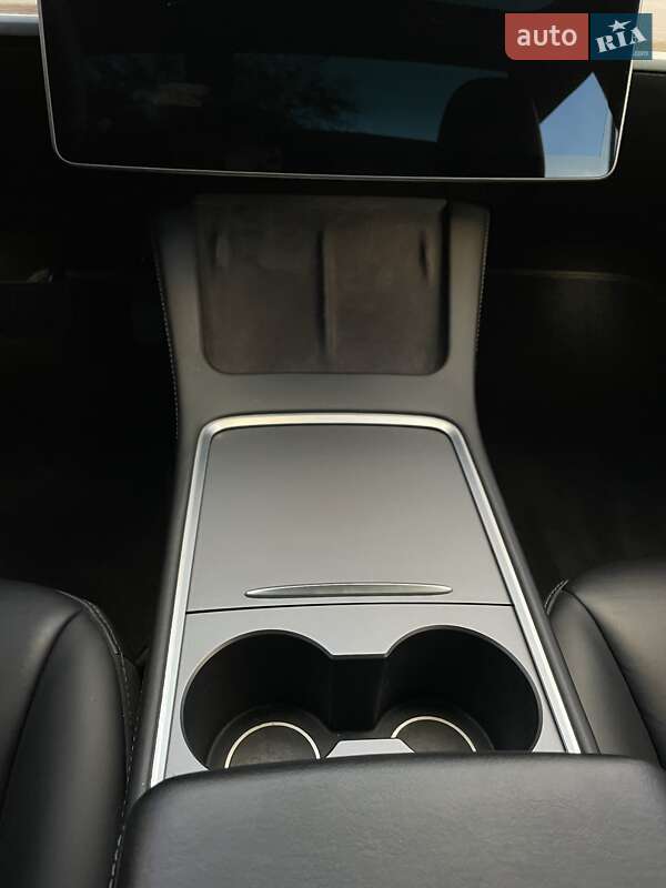 Седан Tesla Model 3 2021 в Кривом Роге фото 31 Седан Tesla Model 3 2021 в Кривом Роге