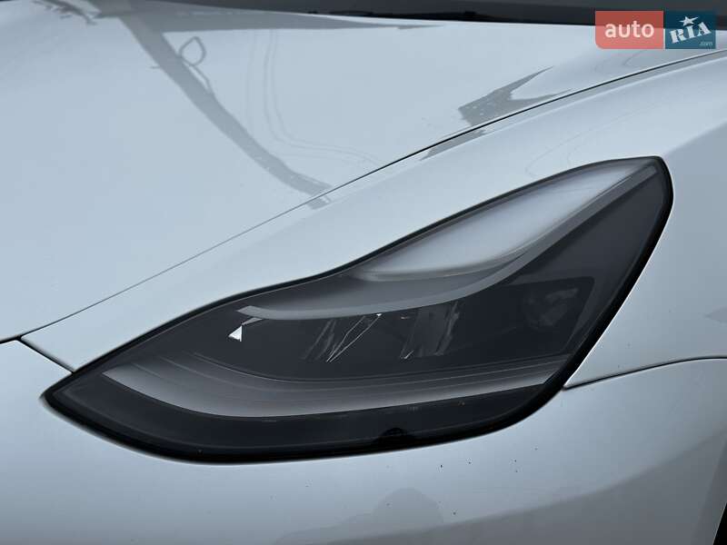 Седан Tesla Model 3 2022 в Львове фото 5 Седан Tesla Model 3 2022 в Львове