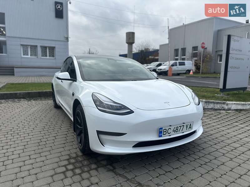 Седан Tesla Model 3 2020 в Львове фото 3 Седан Tesla Model 3 2020 в Львове