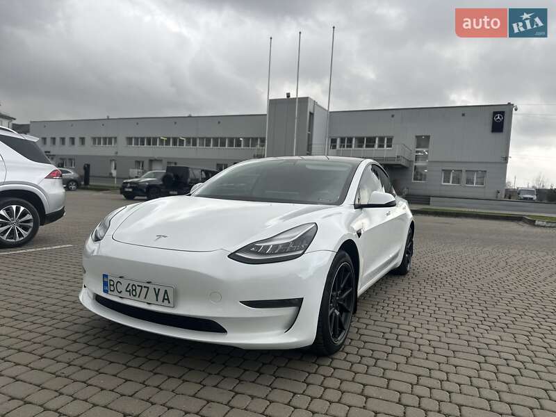 Седан Tesla Model 3 2020 в Львове фото 20 Седан Tesla Model 3 2020 в Львове