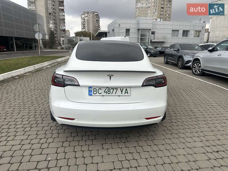 Седан Tesla Model 3 2020 в Львове фото 6 Седан Tesla Model 3 2020 в Львове