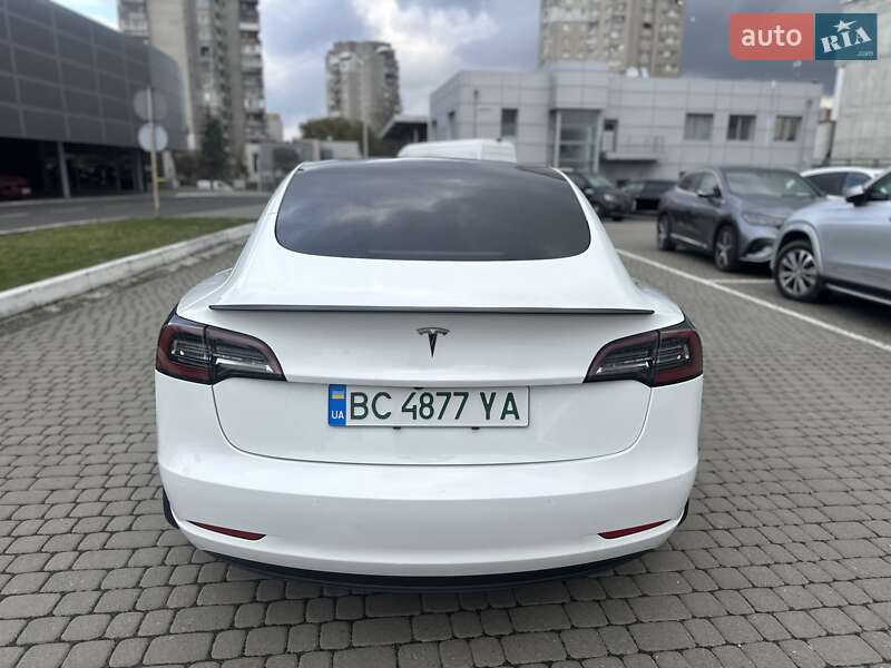 Седан Tesla Model 3 2020 в Львове фото 13 Седан Tesla Model 3 2020 в Львове