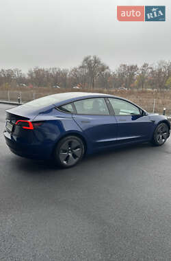 Седан Tesla Model 3 2022 в Днепре