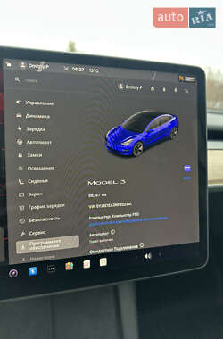 Седан Tesla Model 3 2022 в Днепре