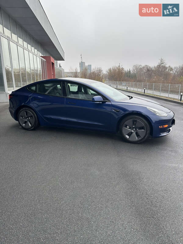 Седан Tesla Model 3 2022 в Днепре фото 5 Седан Tesla Model 3 2022 в Днепре