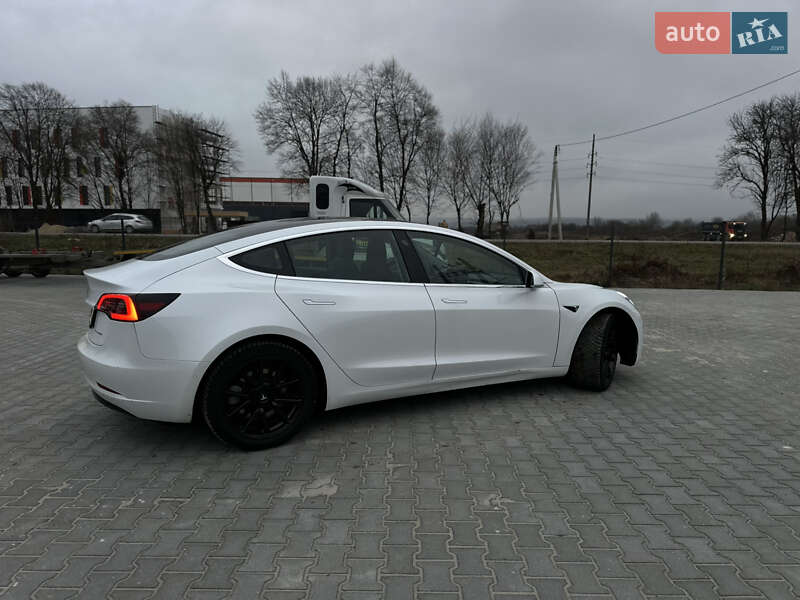 Седан Tesla Model 3 2019 в Белой Церкви фото 5 Седан Tesla Model 3 2019 в Белой Церкви